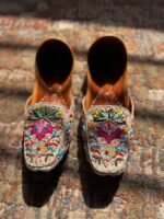 Zari Bloom Loafer-Style Embroidered Leather Jutti - Image 3