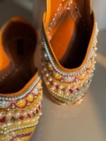 Noor-E-Gul Jutti - Image 3