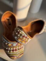 Noor-E-Gul Jutti - Image 5